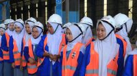 Peringati-Hari-Anak-Perempuan-Internasional-Waskita-Beton-Precast-Dorong-Generasi-Perempuan-Berkarya-di-Industri-Konstruksi-melalui-Girls-on-Site-Vol.-4